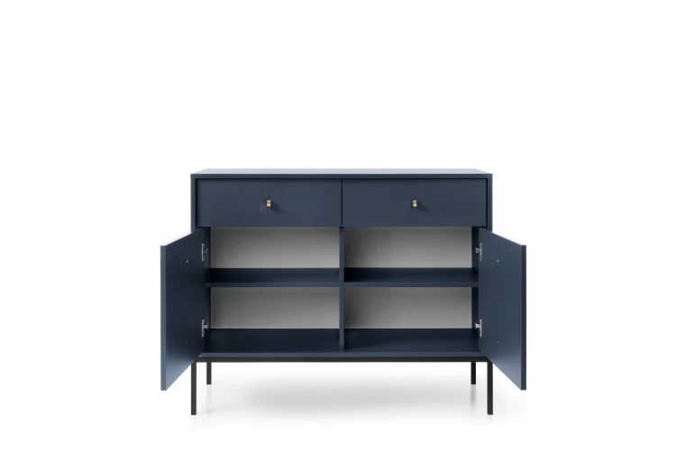 Otwarta komoda granatowa Mono MKSZ104 prezentująca pojemne wnętrze navy blue oraz biżuteryjne złote uchwyty