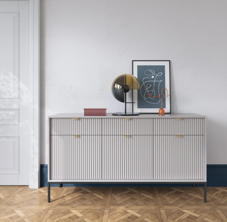 Nowoczesna komoda szara Nova KSZ154 w aranżacji salonu, szara szafka pod dekoracje, styl skandynawski i minimalizm
