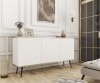 Biała komoda glamour Oro K160 MDF na czarnych nogach w eleganckim salonie