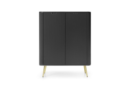Wysoka komoda czarna Zova K103, widok z przodu, dwoje drzwiczek, frezowane fronty MDF, złote nóżki 23 cm, styl Total Black