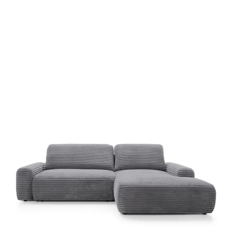Nowoczesny antracytowy narożnik Cord o szerokości 264 cm w elegancko zaaranżowanym salonie.