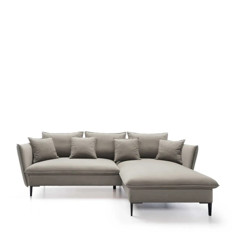 Nowoczesny ciemnobeżowy narożnik Gloss o szerokości 258 cm w luksusowej tkaninie velvetowej Riviera 16.